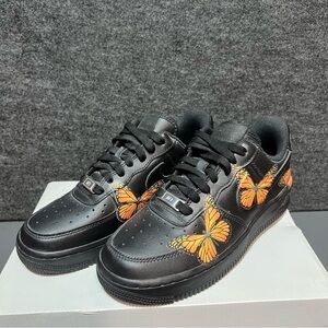 Nike Air Force 1 “Monarch Butterflies” Women’s Size 6